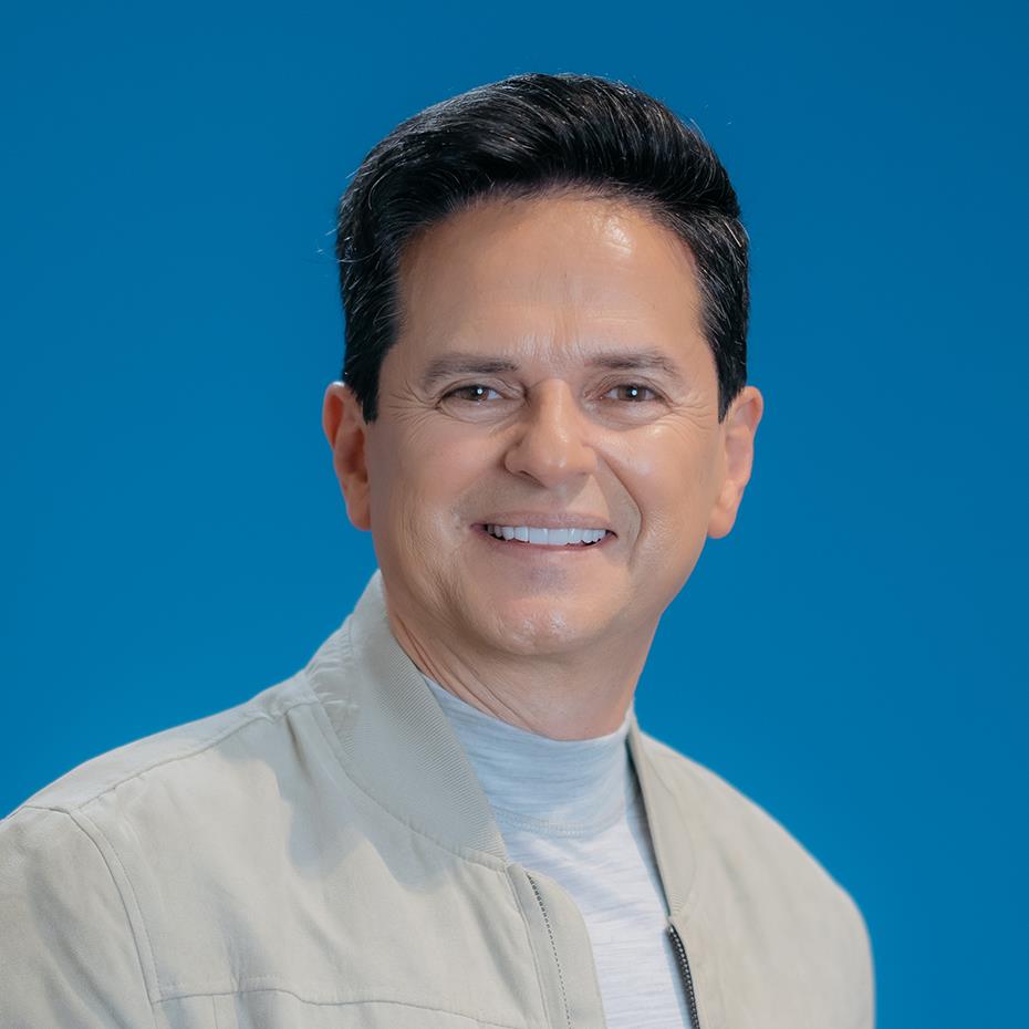 Pastor Danilo Montero